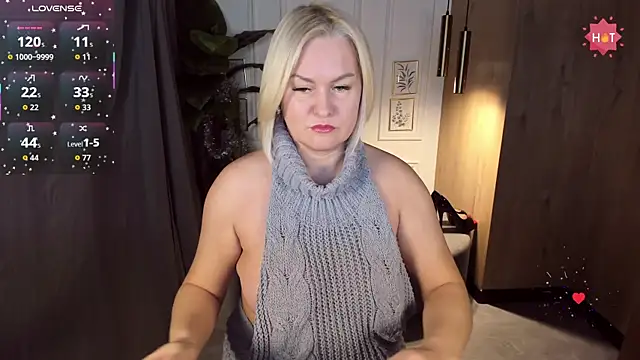 YolandaKiss online show from 11, 1, 2026