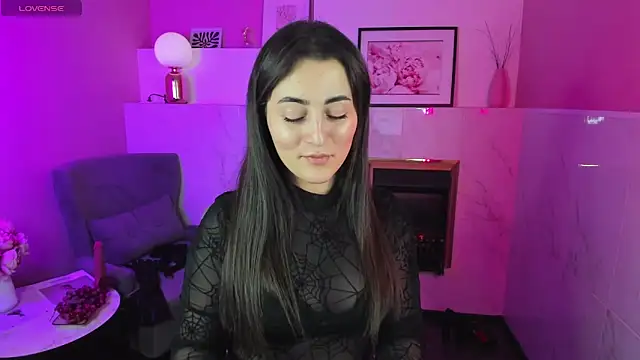 KylieMellow online show from 26, 2, 2025