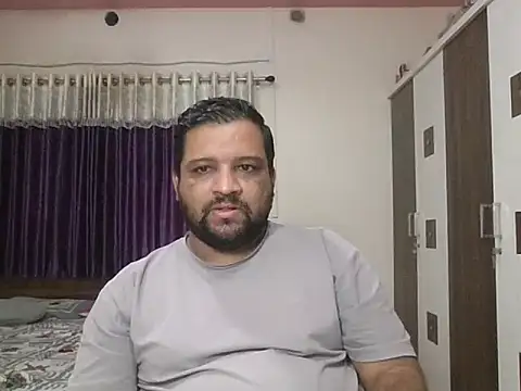 Snapshot of dhruv_love chatting on 27, 7, 2026 dhruv love online show from 27, 7, 2026