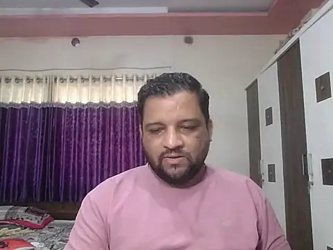Snapshot of dhruv_love chatting on 19, 5, 2026 dhruv love online show from 19, 5, 2026
