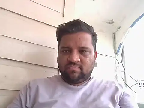 Snapshot of dhruv_love chatting on 20, 5, 2026 dhruv love online show from 20, 5, 2026
