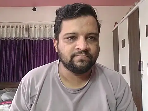 Snapshot of dhruv_love chatting on 24, 7, 2026 dhruv love online show from 24, 7, 2026