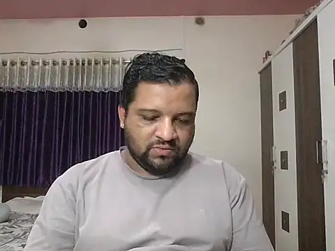 Snapshot of dhruv_love chatting on 20, 7, 2026 dhruv love online show from 20, 7, 2026