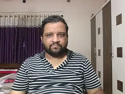 Snapshot of dhruv_love chatting on 1, 8, 2026 dhruv love online show from 1, 8, 2026