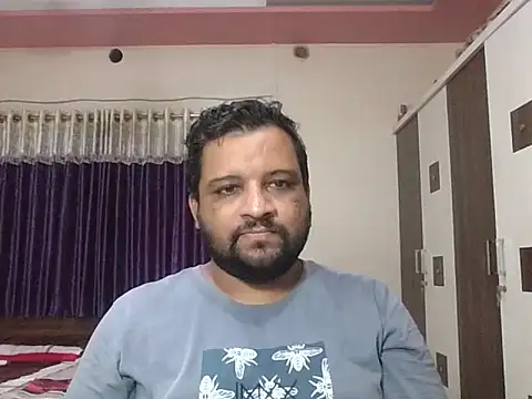 Snapshot of dhruv_love chatting on 31, 7, 2026 dhruv love online show from 31, 7, 2026
