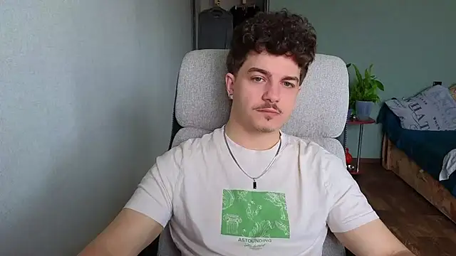 Remy Miles online show from 24, 4, 2026