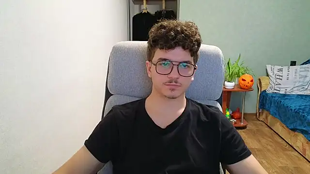 Remy Miles online show from 23, 11, 2025