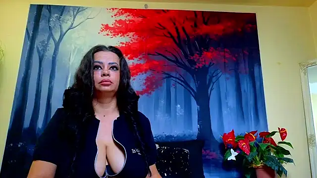 ElizabethEven online show from 6, 11, 2025