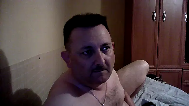 Snapshot of Novy73 chatting on 26, 10, 2025 Novy73 online show from 26, 10, 2025