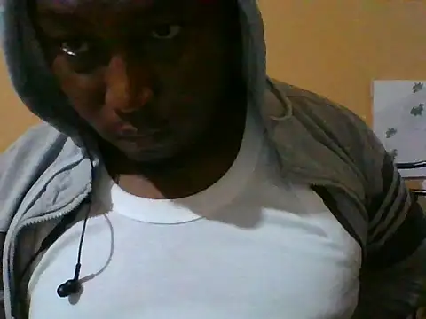 Snapshot of honeyswit chatting on 2, 10, 2025 honeyswit online show from 2, 10, 2025