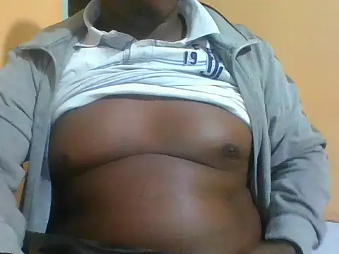 Snapshot of honeyswit chatting on 8, 7, 2026 honeyswit online show from 8, 7, 2026