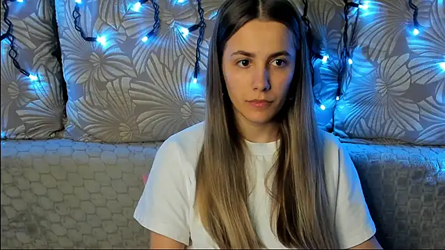MaggieCake online show from 18, 6, 2026