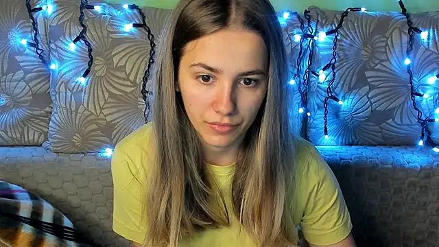 MaggieCake online show from 3, 11, 2025