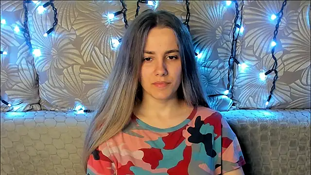 MaggieCake online show from 18, 4, 2026