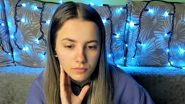 MaggieCake online show from 8, 2, 2026