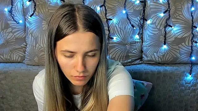 MaggieCake online show from 22, 10, 2025