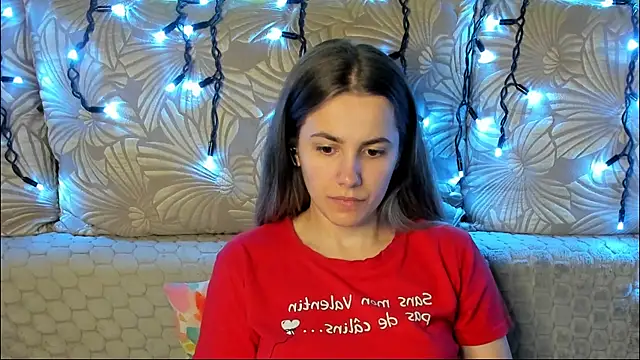MaggieCake online show from 12, 7, 2026