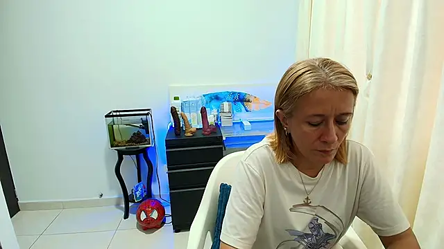 Snapshot of Naty_Stone chatting on 14, 10, 2025 Naty Stone online show from 14, 10, 2025