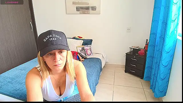 Naty Stone online show from 6, 2, 2025