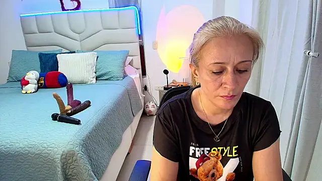 Naty Stone online show from 9, 7, 2026