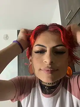 Snapshot of Rainnbow_ chatting on 12, 12, 2024 Rainnbow online show from 12, 12, 2024