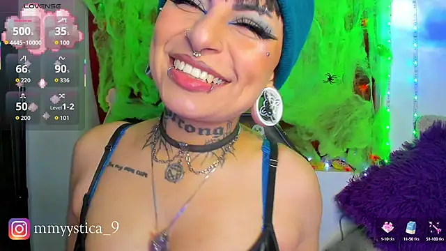 Snapshot of Rainnbow_ chatting on 2, 10, 2025 Rainnbow online show from 2, 10, 2025