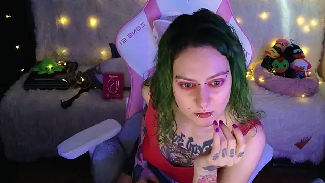 Ginger Stay online show from 15, 3, 2026