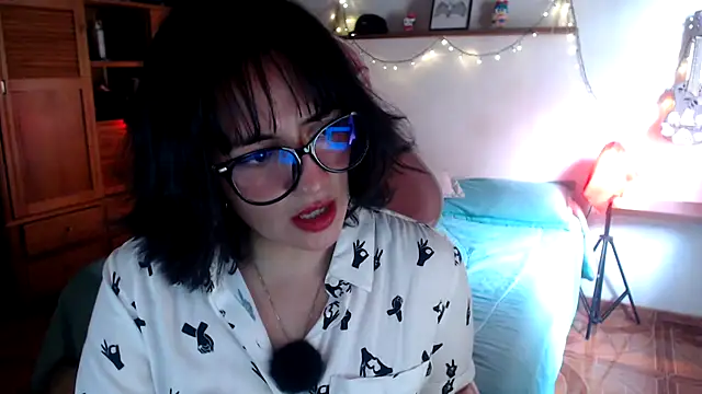 Snapshot of venus_666 chatting on 4, 7, 2026 venus 666 online show from 4, 7, 2026