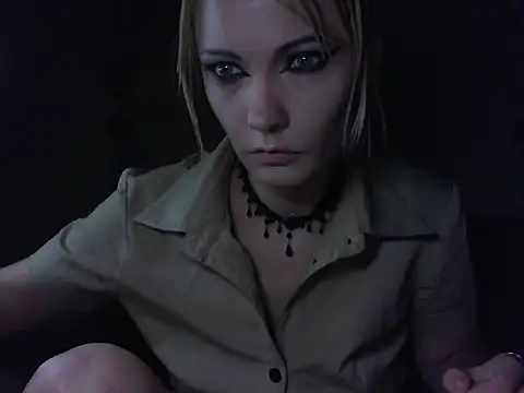 Snapshot of WildMissNiks chatting on 10, 7, 2026 WildMissNiks online show from 10, 7, 2026