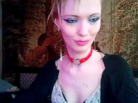 Snapshot of WildMissNiks chatting on 27, 1, 2025 WildMissNiks online show from 27, 1, 2025