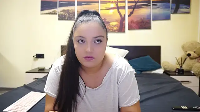 Snapshot of adelline chatting on 3, 11, 2025 adelline online show from 3, 11, 2025