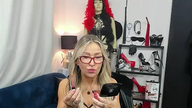 crystaLUX online show from 20, 10, 2025