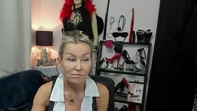 crystaLUX online show from 14, 7, 2026