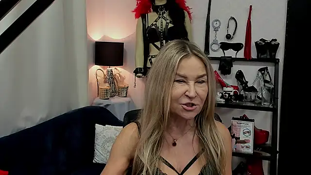 crystaLUX online show from 11, 2, 2025