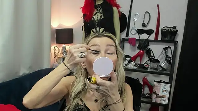 crystaLUX online show from 16, 4, 2026