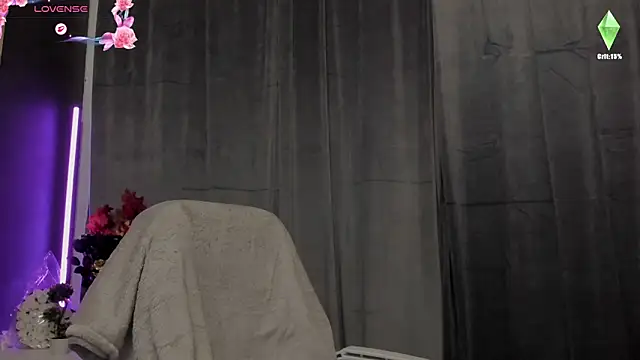 Raven Luna online show from 7, 11, 2025