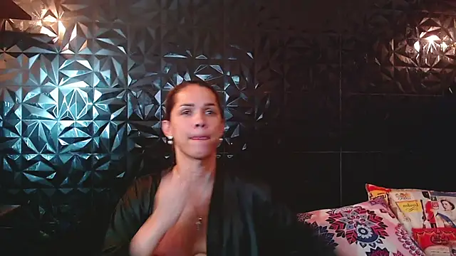 PINK  LOLA1 online show from 21, 4, 2026