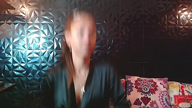 PINK  LOLA1 online show from 7, 3, 2026