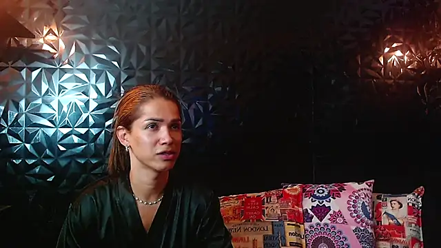 PINK  LOLA1 online show from 15, 11, 2025