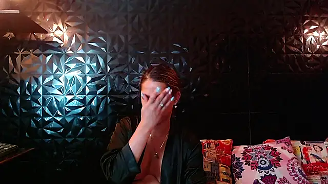 PINK  LOLA1 online show from 28, 3, 2026