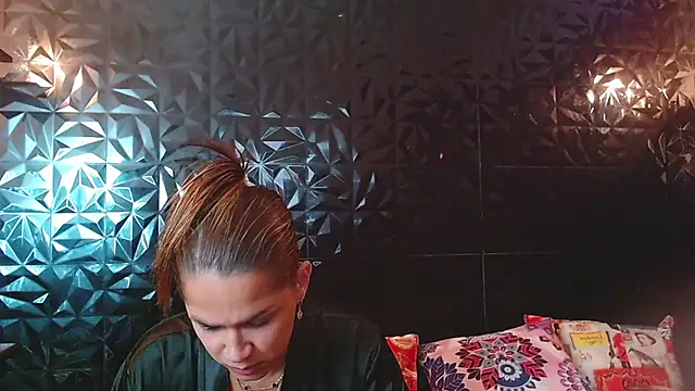 PINK  LOLA1 online show from 8, 3, 2026