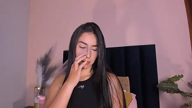 Christy Sea online show from 7, 3, 2026