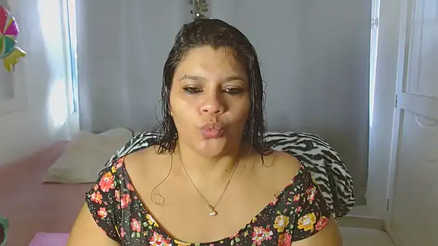 Selenna01 online show from 24, 9, 2025