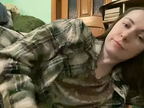 Snapshot of AngelTough20 chatting on 27, 4, 2026 AngelTough20 online show from 27, 4, 2026