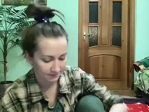 Snapshot of AngelTough20 chatting on 15, 5, 2026 AngelTough20 online show from 15, 5, 2026