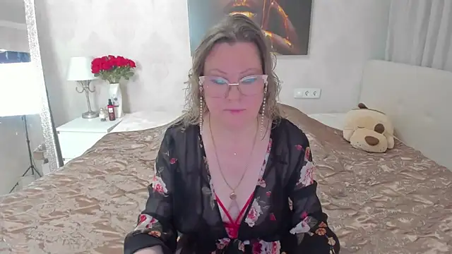 katysako online show from 5, 2, 2026