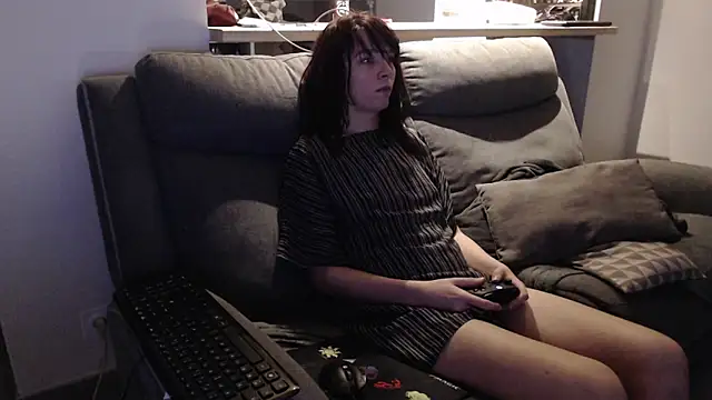 Snapshot of missthon0 chatting on 2, 11, 2025 missthon0 online show from 2, 11, 2025