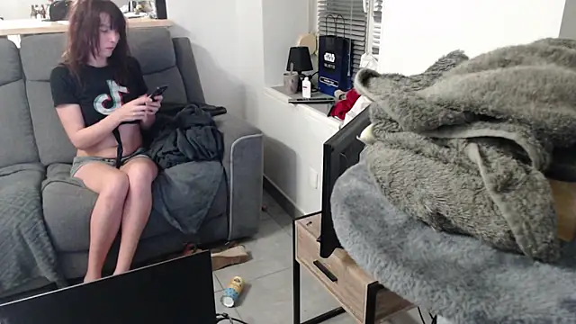 missthon0 online show from 3, 12, 2025