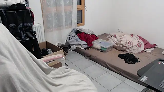 Snapshot of missthon0 chatting on 10, 11, 2025 missthon0 online show from 10, 11, 2025