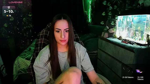 Selbi Paine online show from 18, 12, 2025